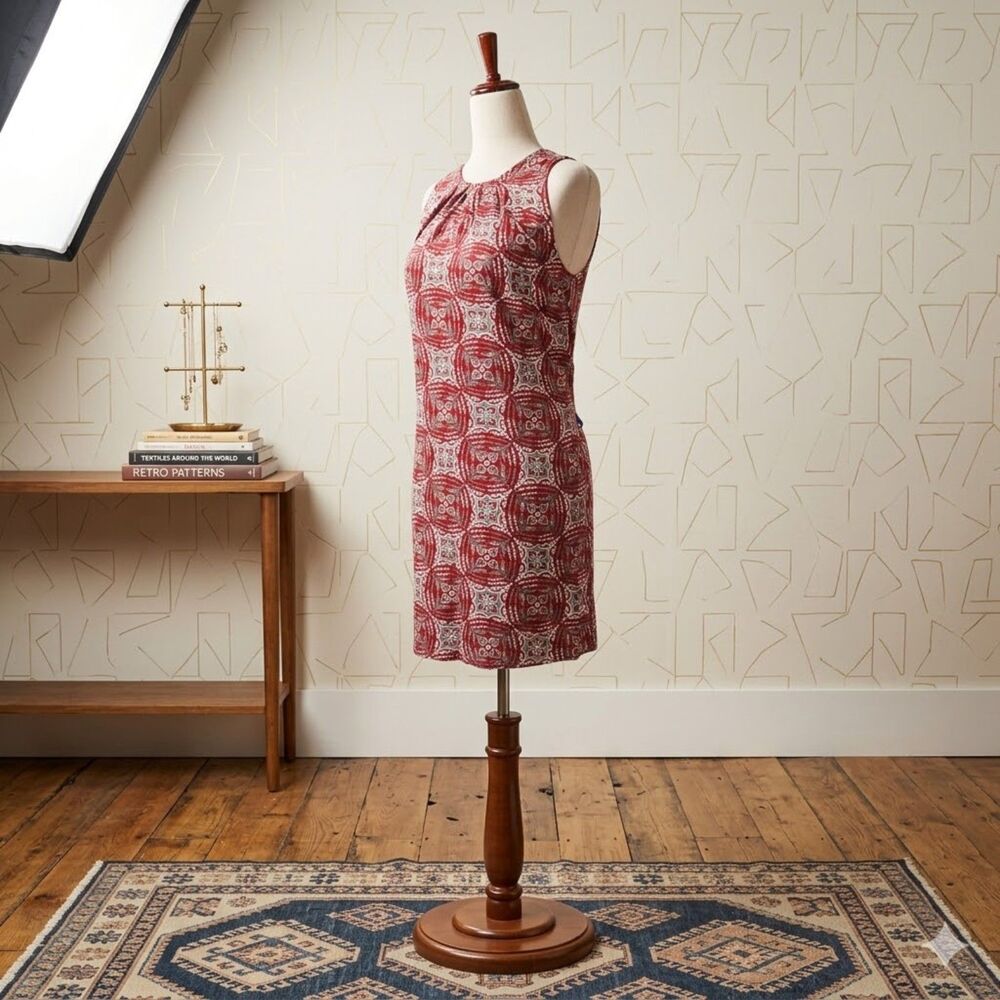 All for Color Sarah V-Back Shift- Crimson/White Dress Size Small